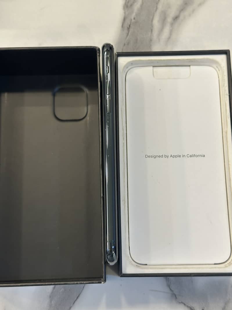 11promax 512gb PTA with Box 4