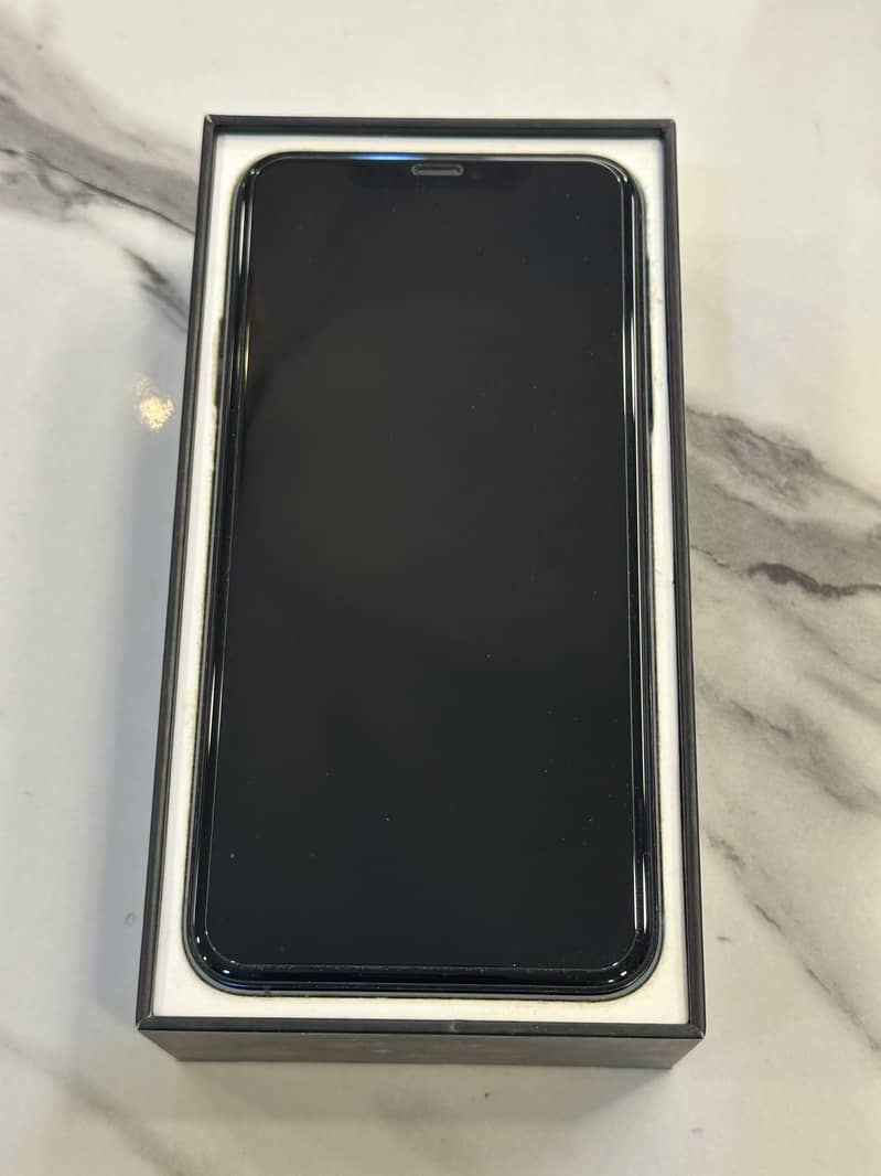 11promax 512gb PTA with Box 7