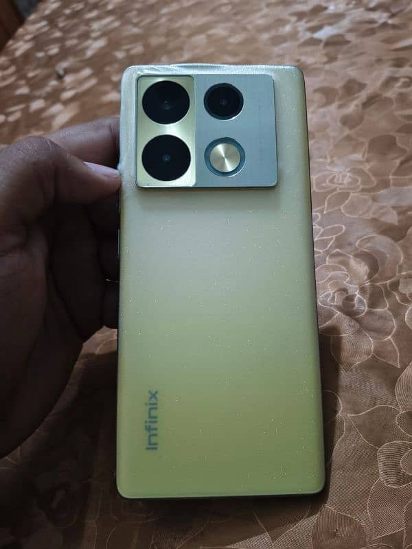 infinix note 40 pro 10by9.5 condition 1