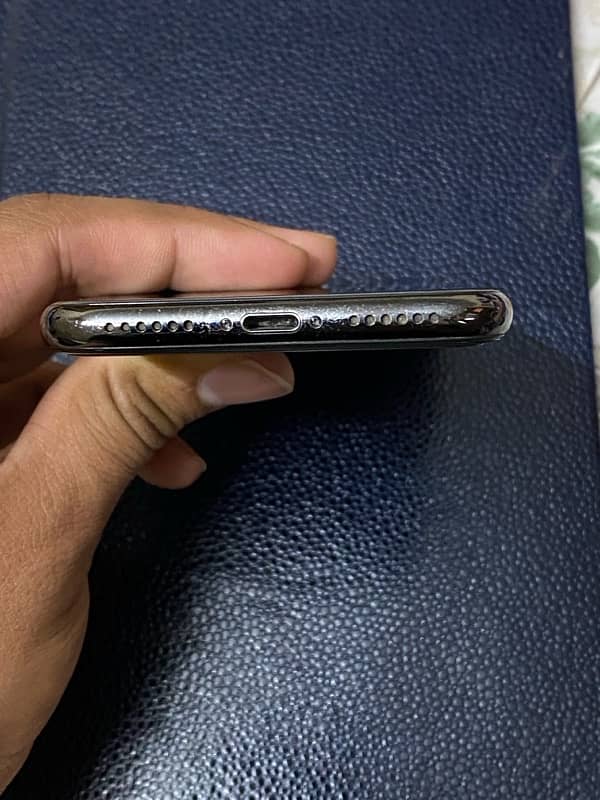iphone X PTA Approved 256 gb 4