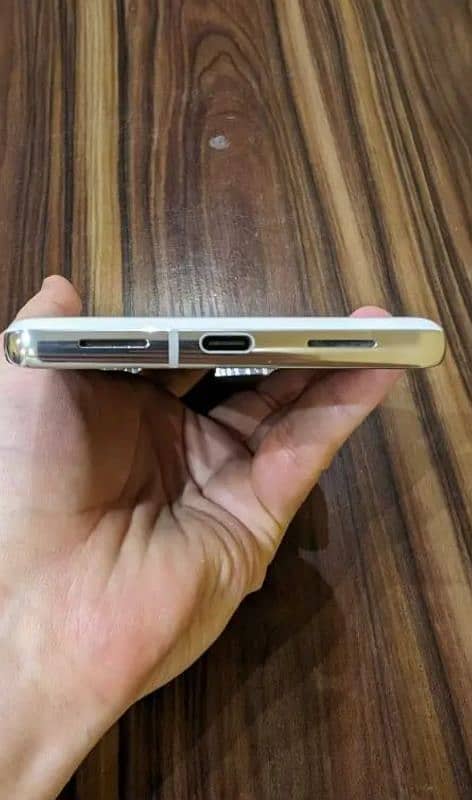 Google pixel 7 pro 3