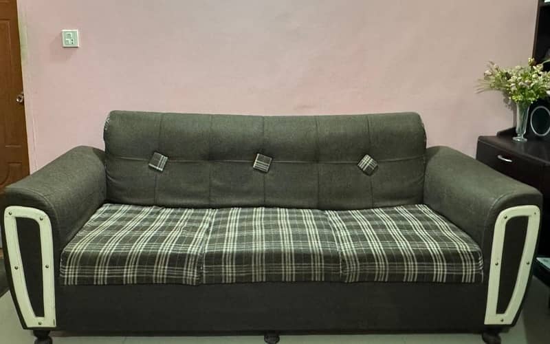 Comfortable 5-Seater Sofa set for Sale 2