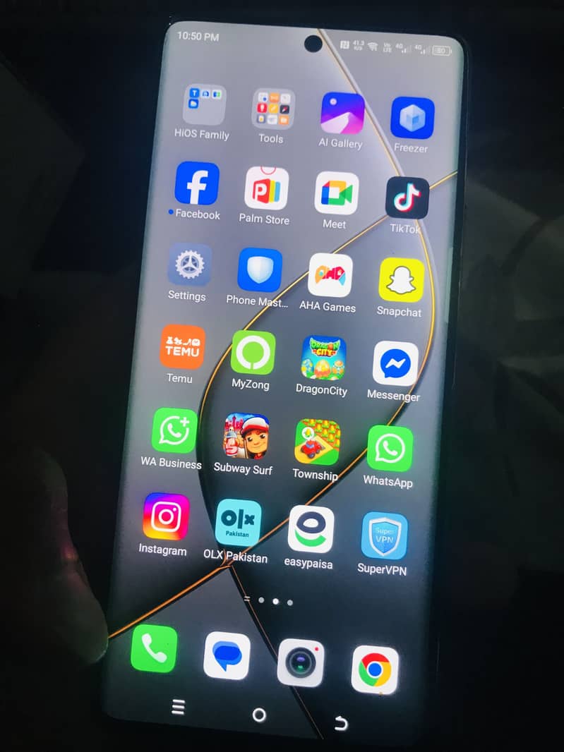 Tecno spark 20 pro 4