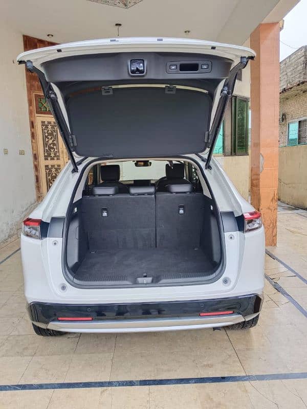 Honda Vezel 2021 4