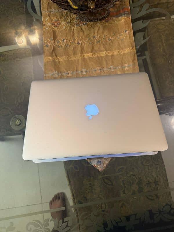 MacBook pro 2015 15 inches 1