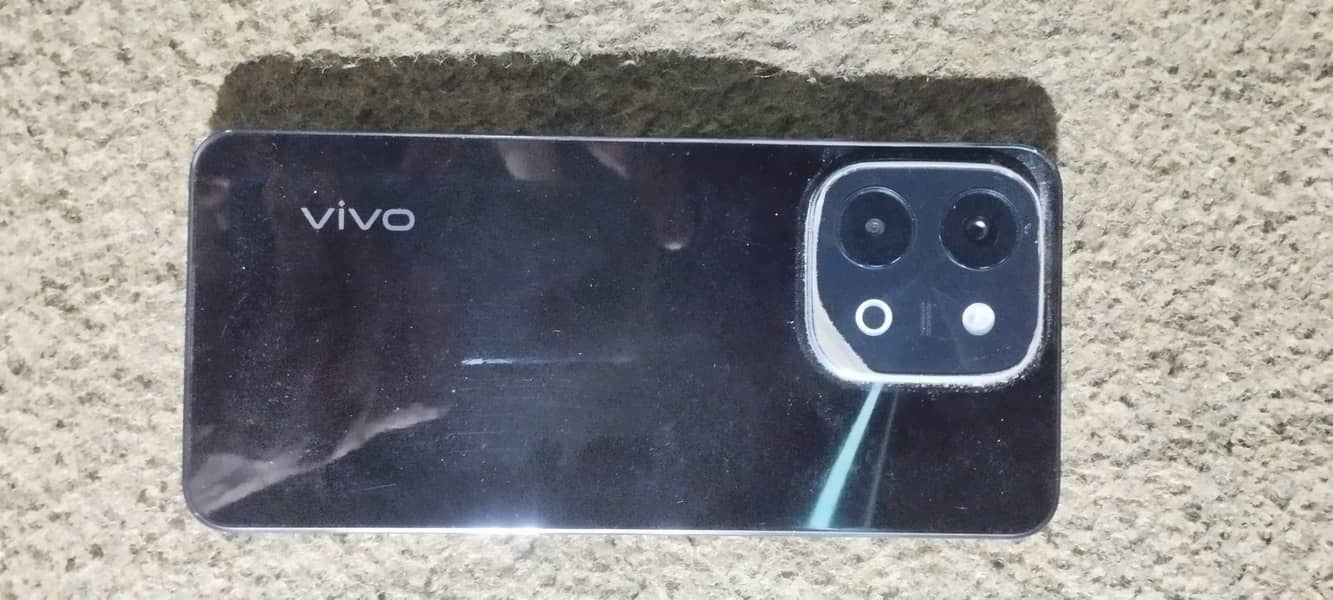 My Vivo y28/.  6/128 lush condition 10/10 with poch 6