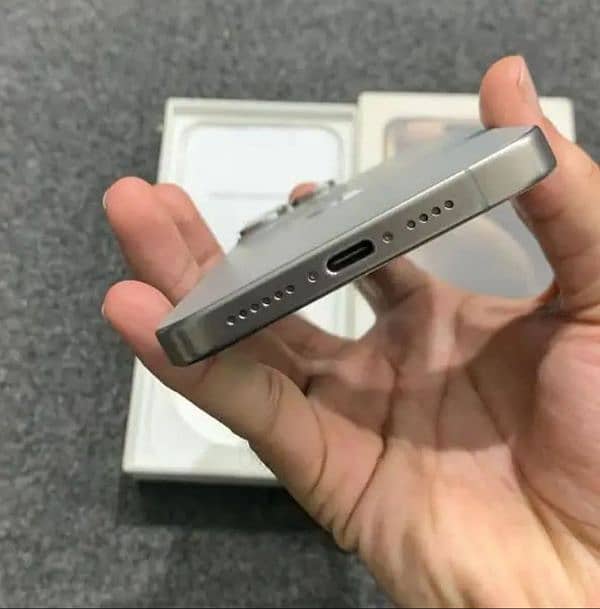 iphone 15 pro max jv 3