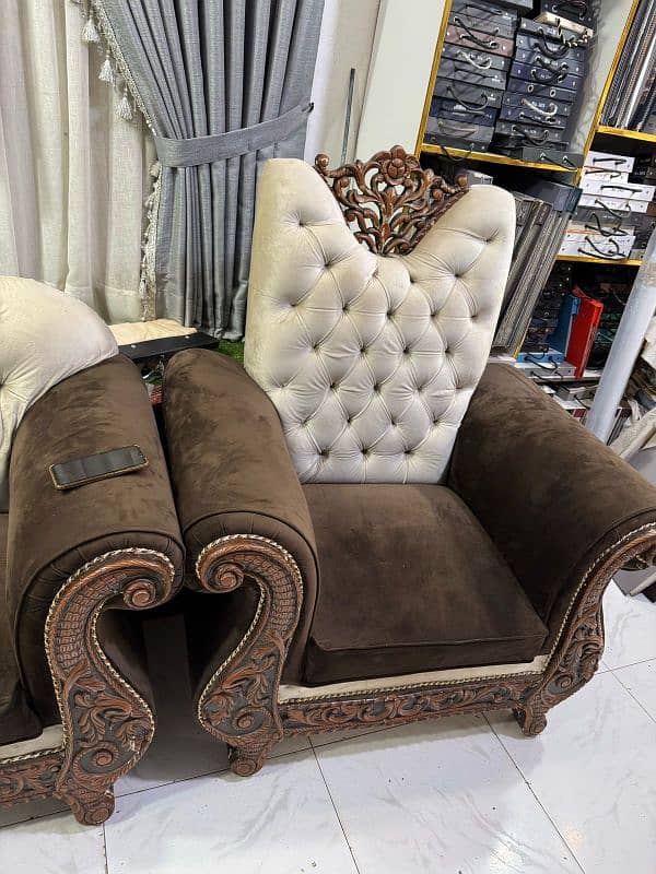 7 Seater Sofa 1