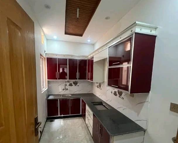 Double Storey 900 Square Feet House For sale In Al Hafeez Garden - Phase 5 Lahore 2