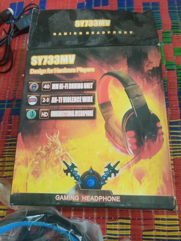 GAMING HEADPHONES 1
