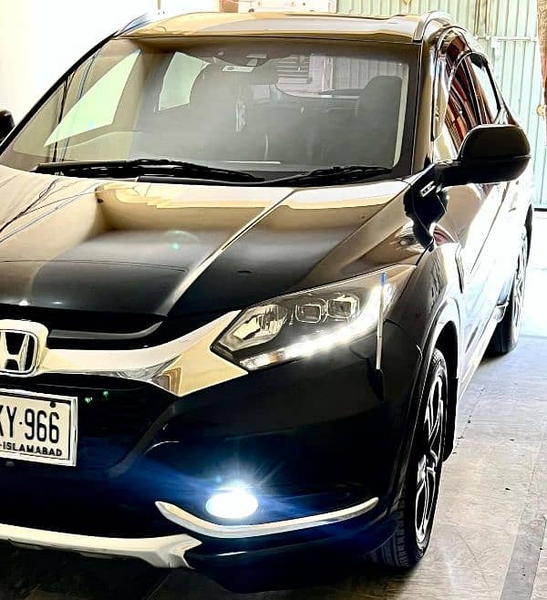 Honda Vezel 2015 1