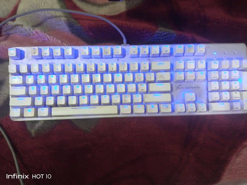 Esports Fully Mechanical Keyboard 0
