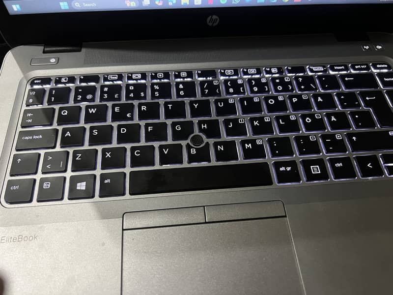 HP G4 840 0