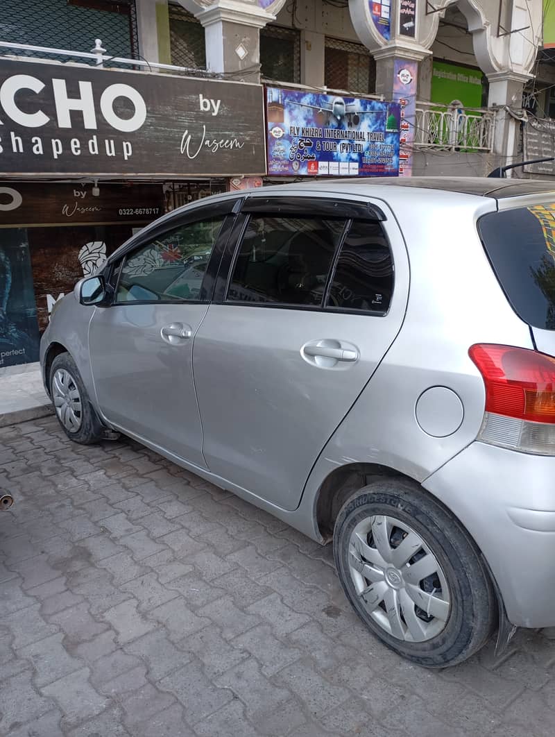 Toyota Vitz 2008/2012 1