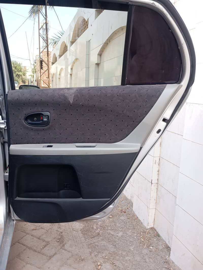Toyota Vitz 2008/2012 7