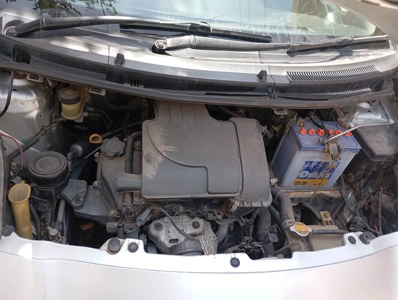 Toyota Vitz 2008/2012 11