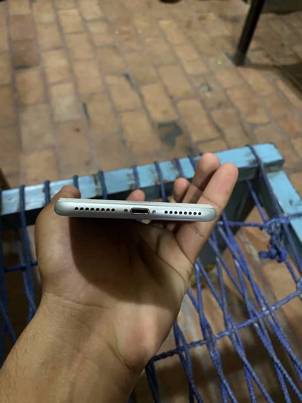 iphone 8 Plus 1