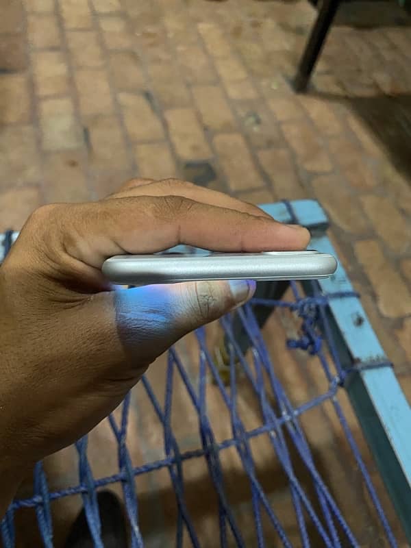 iphone 8 Plus 2