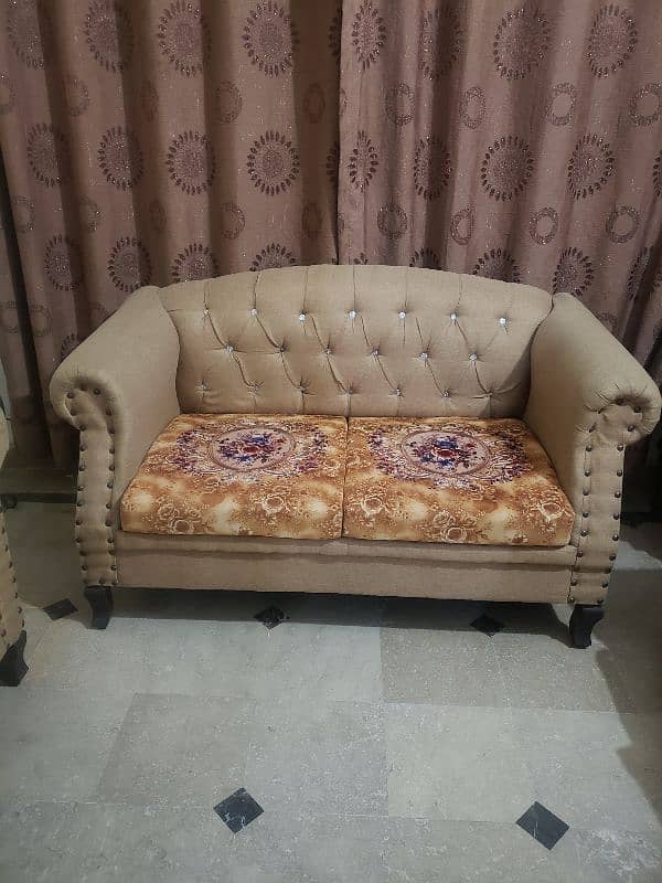 7 seater sofa set for urgent sell 1