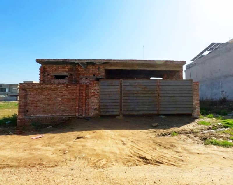 Your Dream Grey Structure 10 Marla House Is Available In LDA Avenue - Block M 0
