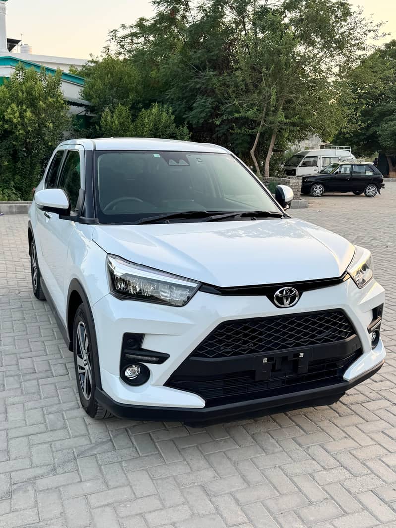 Toyota Raize 2022. G Grade. 33200Km 0