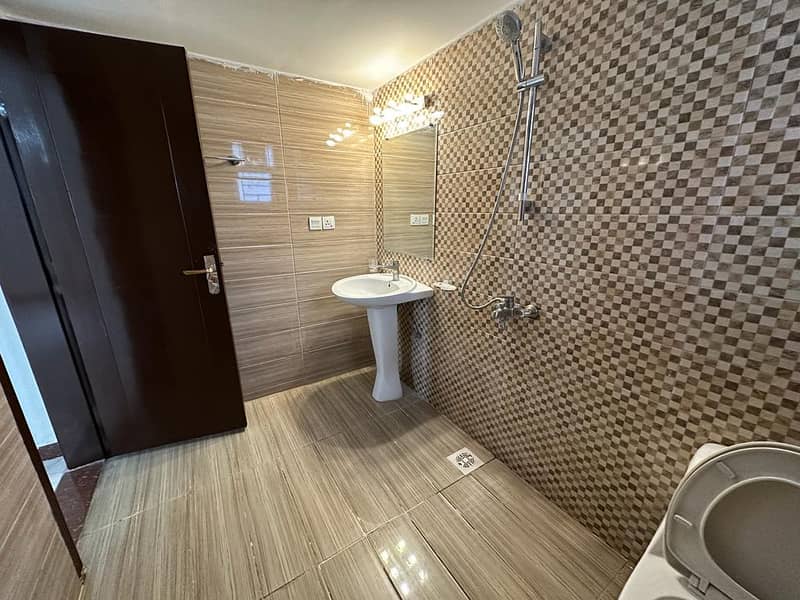 3 bedroom apartment available in Askari 14 Rawalpindi 6