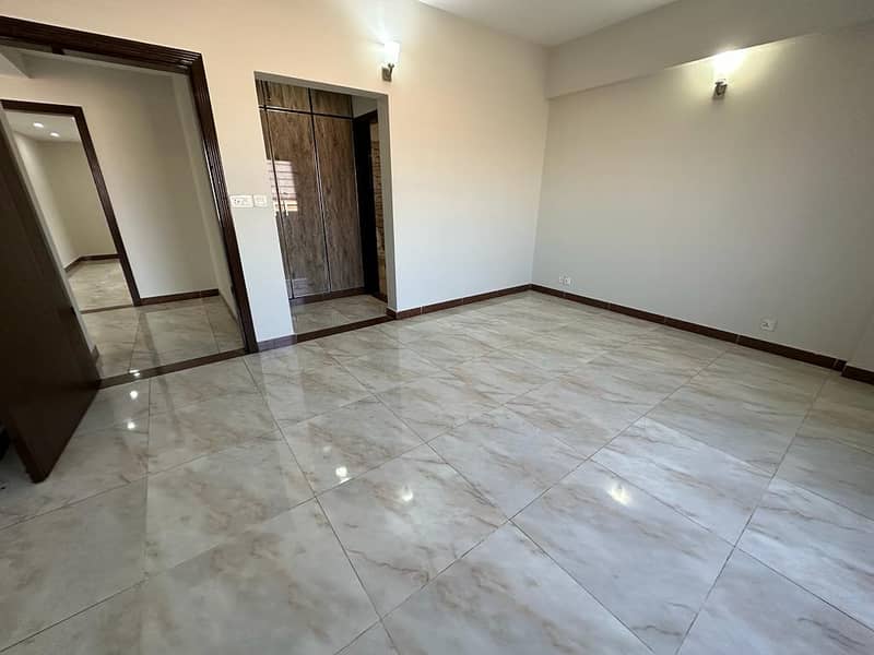3 bedroom apartment available in Askari 14 Rawalpindi 11