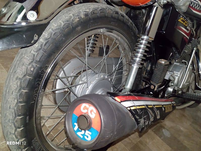 Honda 125 2024 Black 3