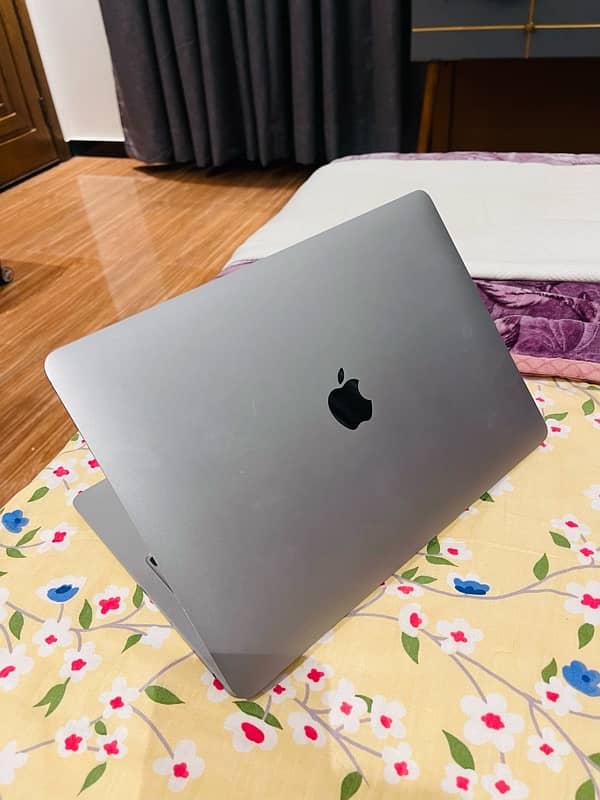 MacBook Air i3 13.3-inch Retina 8gb 256gb 2020 3