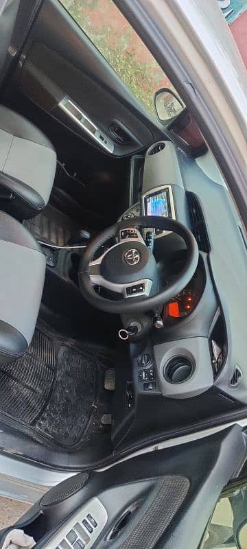 Toyota Vitz 2014/18 7