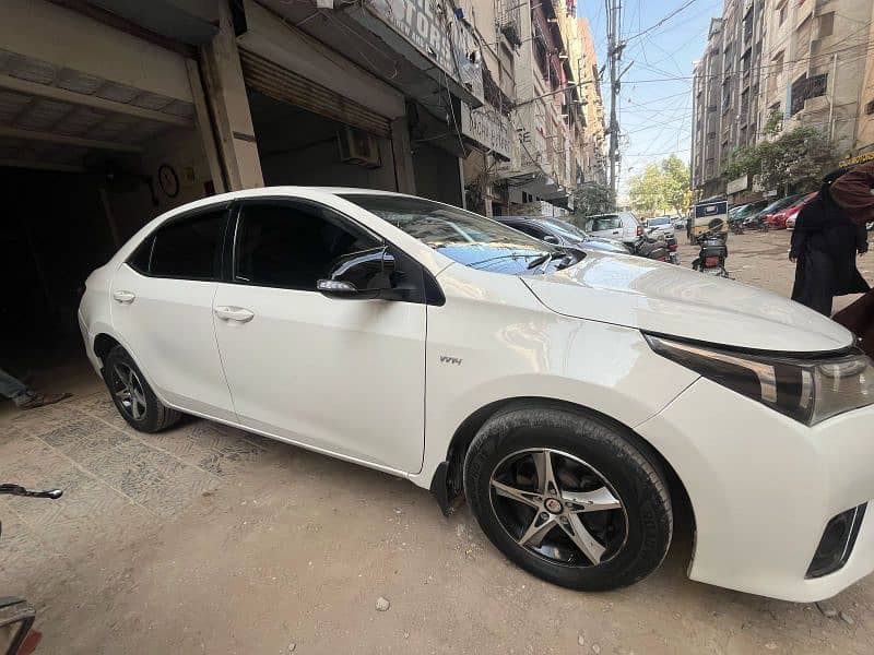 Toyota Corolla GLI 2015 3