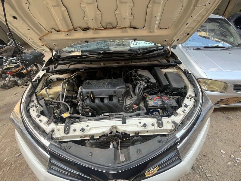Toyota Corolla GLI 2015 6