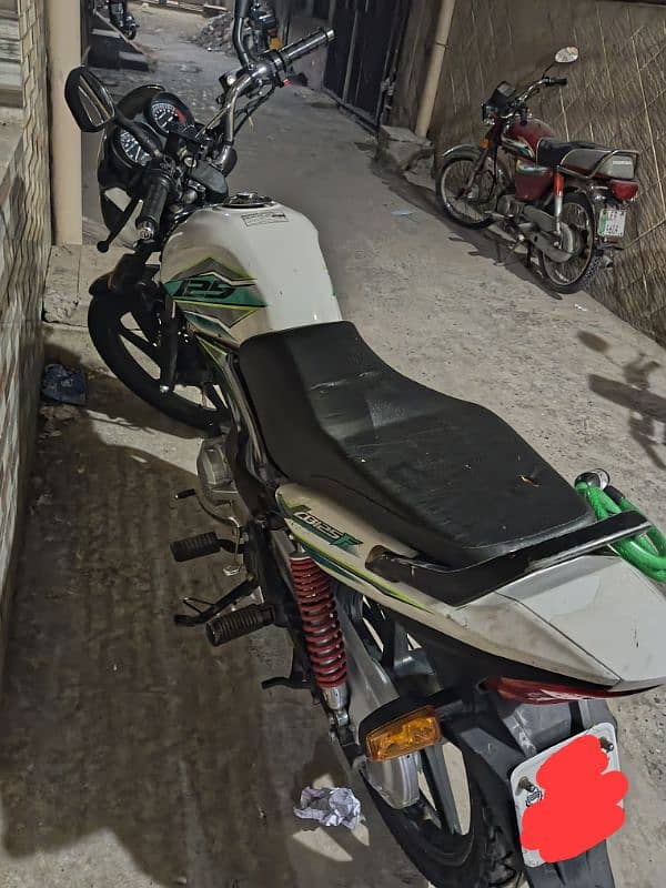HONDA CB125F 0