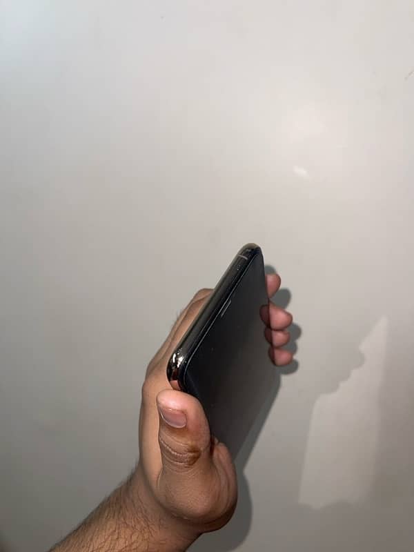 Iphone Xs max 256GB non pta 4