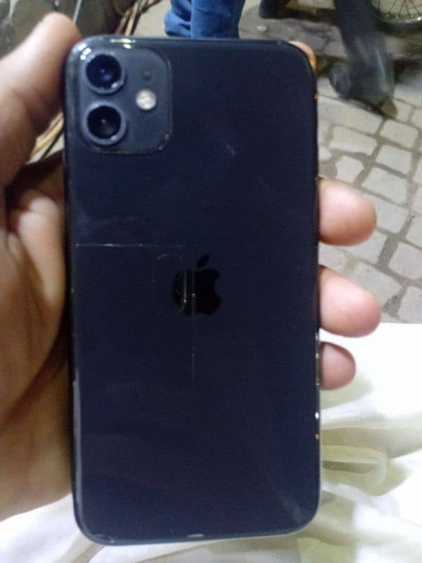 I phon 11 for sale 4