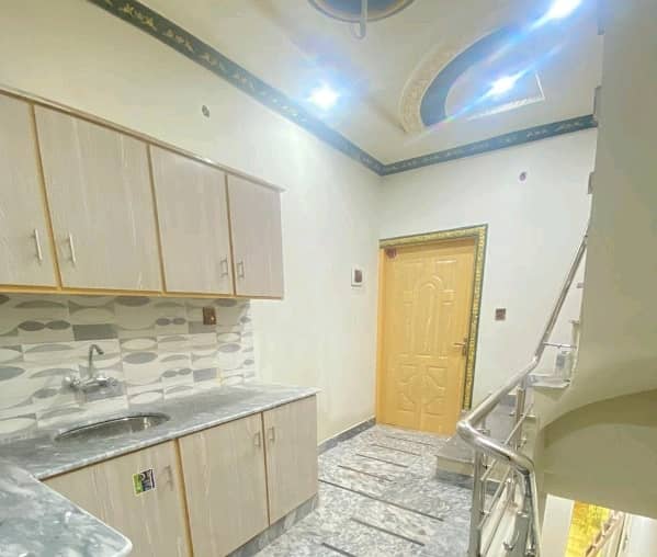 A Prime Location House Of 450 Square Feet In Rs. 6700000 5