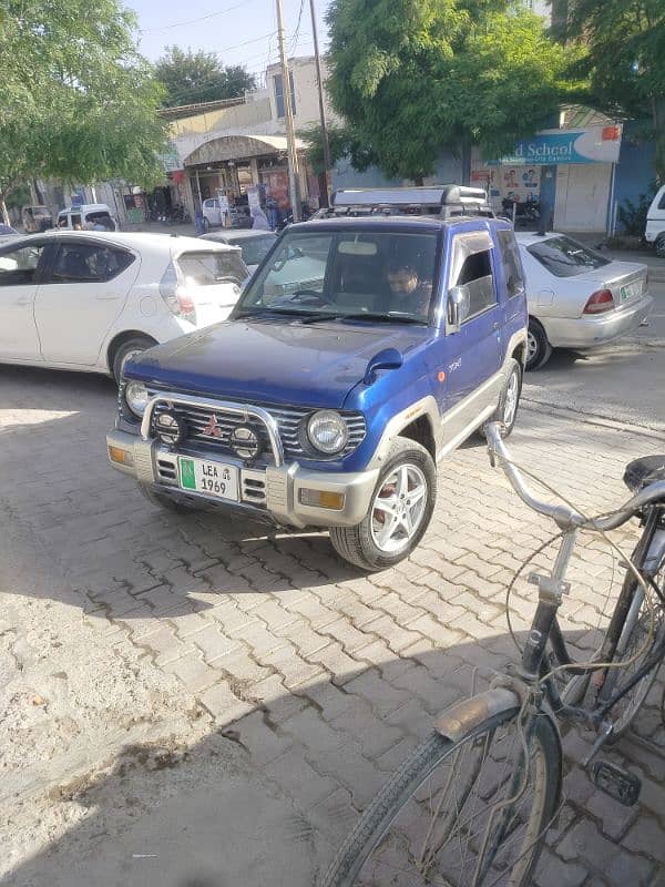 Mitsubishi Pajero Mini 1996 0