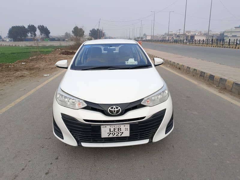 Toyota Yaris  gli Corolla 2020 1
