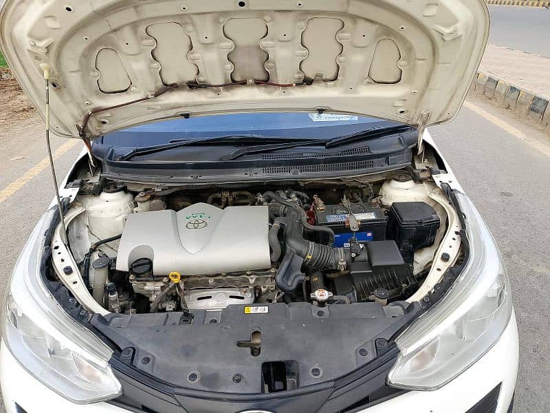 Toyota Yaris  gli Corolla 2020 9