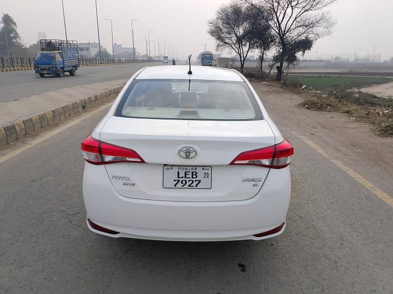 Toyota Yaris  gli Corolla 2020 13