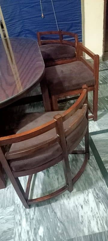 6 seater dining table 3