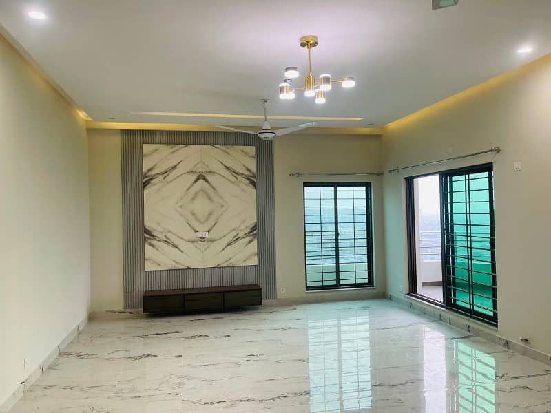 Spacious 12 Marla 4-Bedroom Apartment For Sale In Askari 10 Sector S, Lahore. 9
