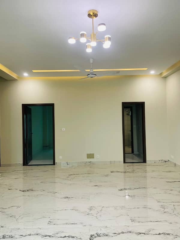 Spacious 12 Marla 4-Bedroom Apartment For Sale In Askari 10 Sector S, Lahore. 21