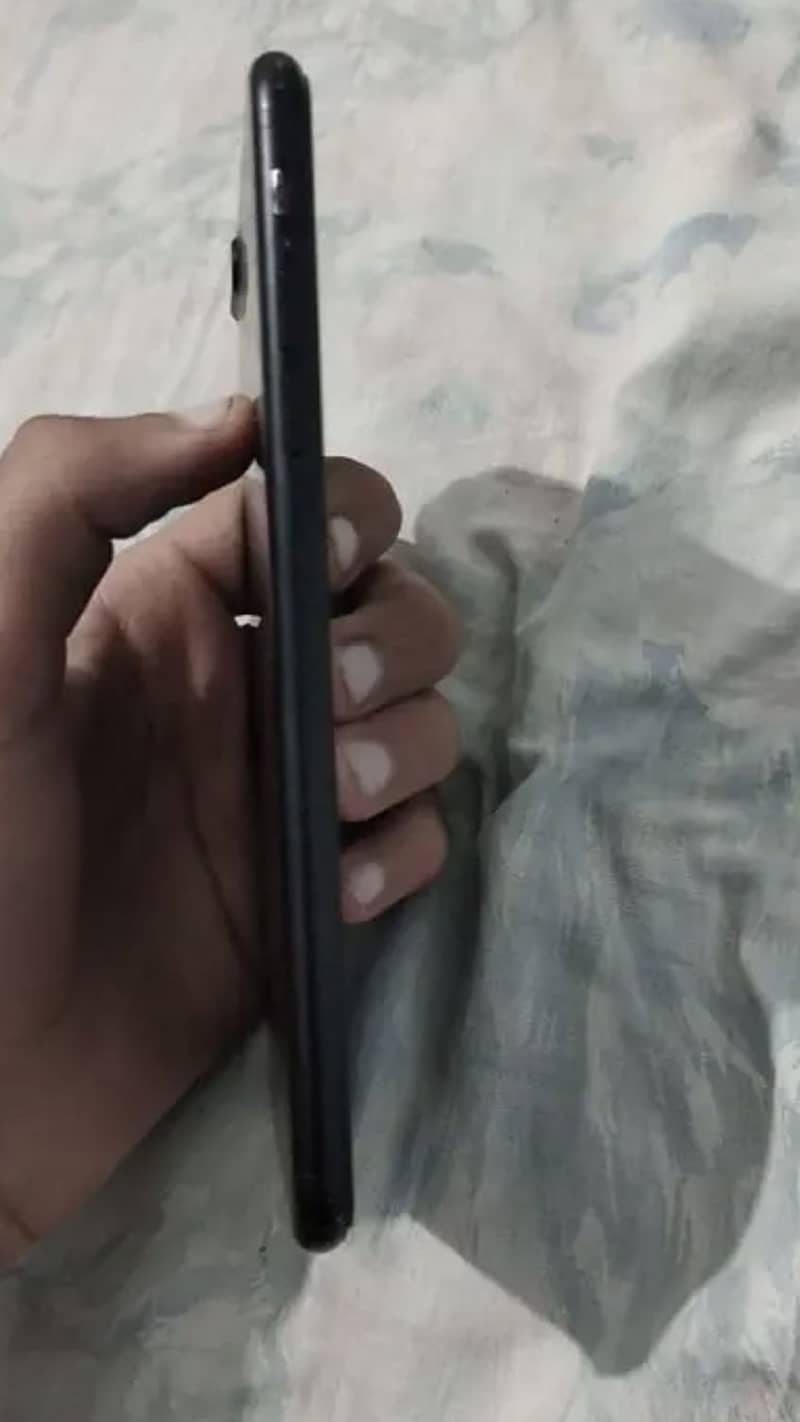 Iphone 7 plus 1