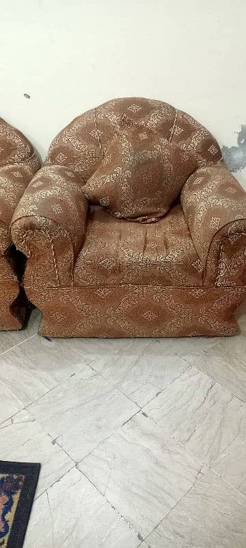 6 seater sofa and tea trolley 0