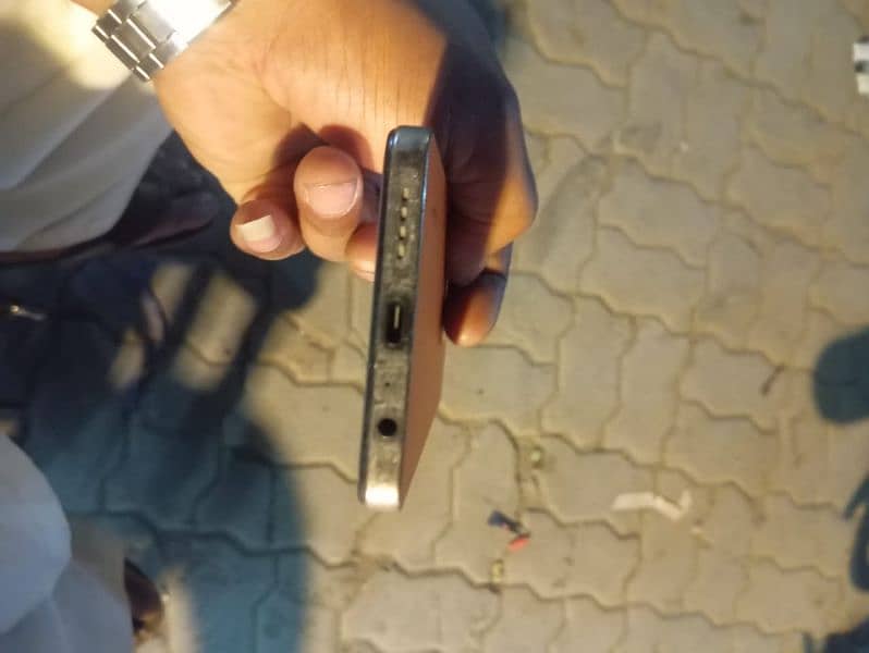 note 30 4