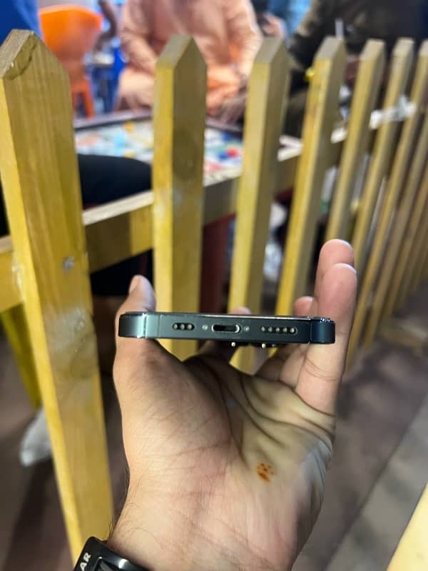 I PHONE 13 pro 128 GB 1