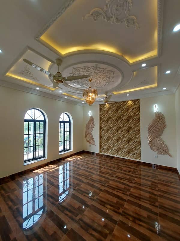 11.55 Marla Spanish House Is Available For Sale In Bismillah Housing Scheme Abu Bakar Block Lahore 15