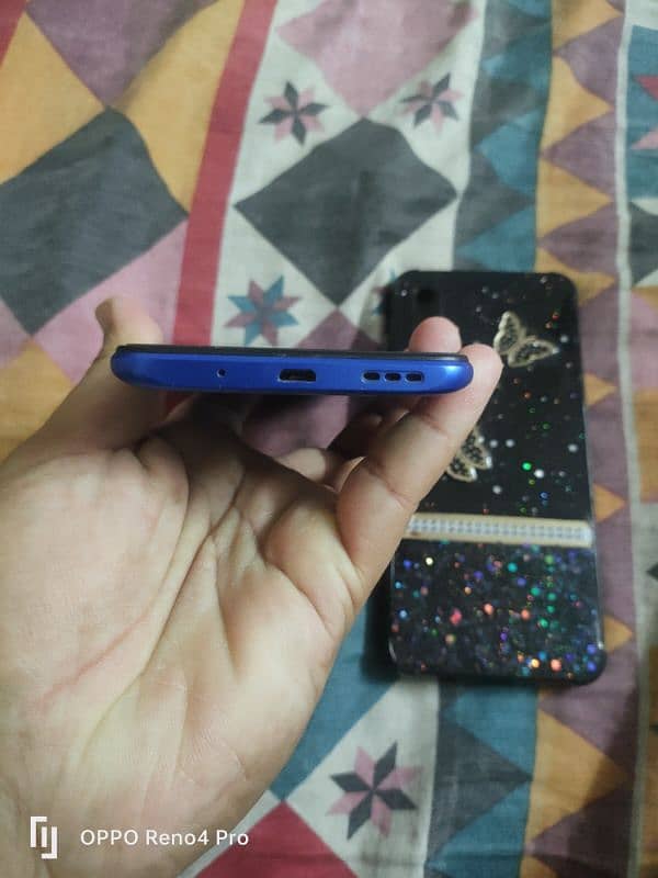 i m selling redmi 9A blue color withbox 6