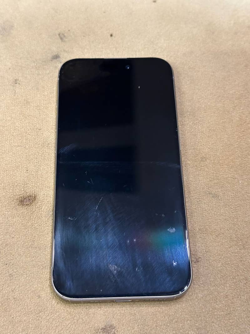 iphone 15pro 10/9 128 jv screen dot 91b health 328 cycle count 0